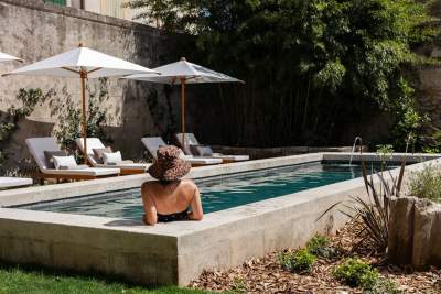 Maison Salix · Hôtel de Charme Provence · Vallabrègues piscine